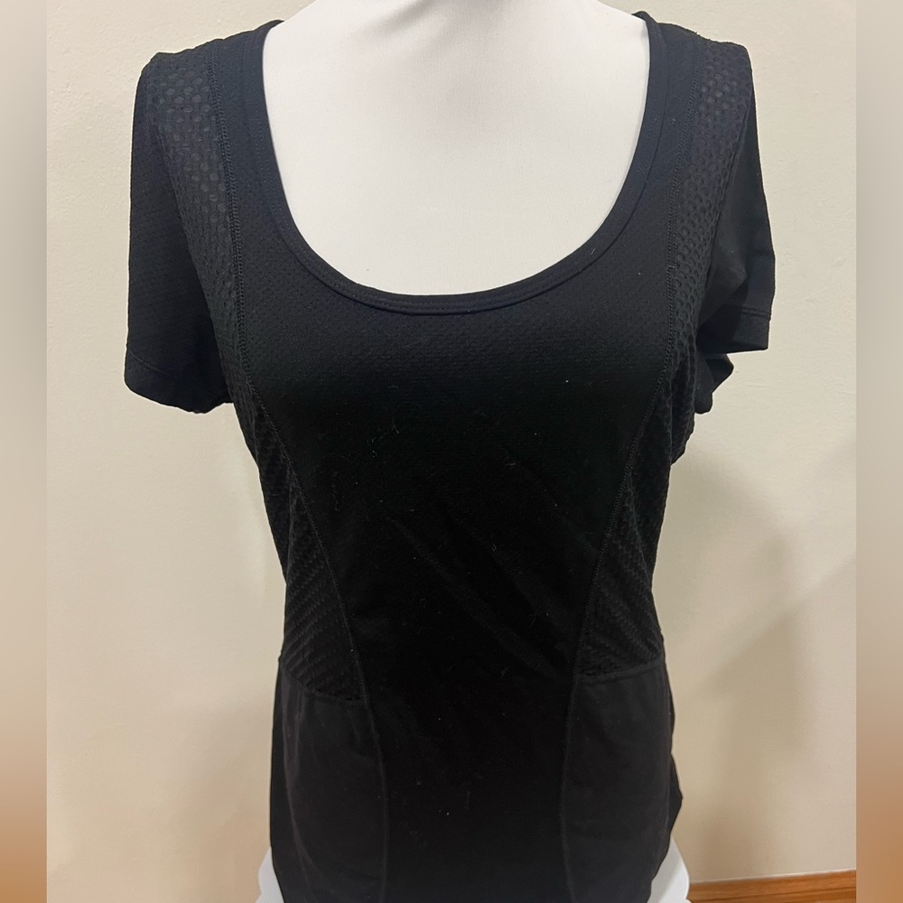 Lorna Jane Black top
